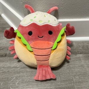 Squishmallows Lorono‎ the Lobster Roll, 7.5”